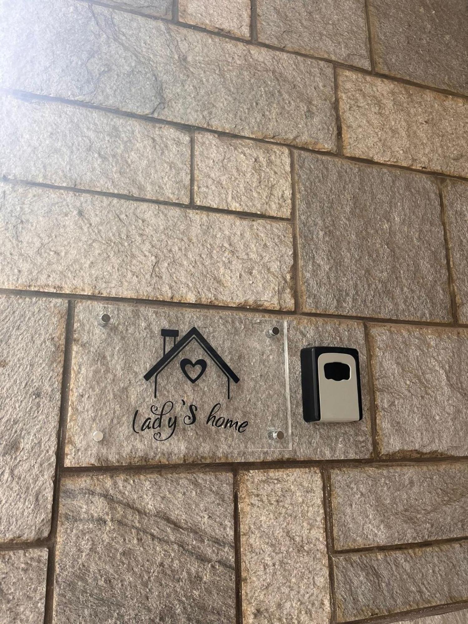 Lady'S Home Piedimulera Ngoại thất bức ảnh